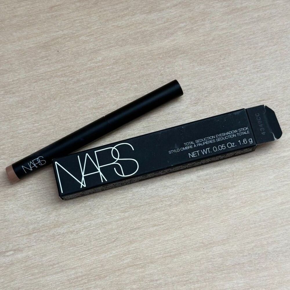 NARS Total Seduction Longwear Cream Eyeshadow Stick Shade Oblivion New In Box